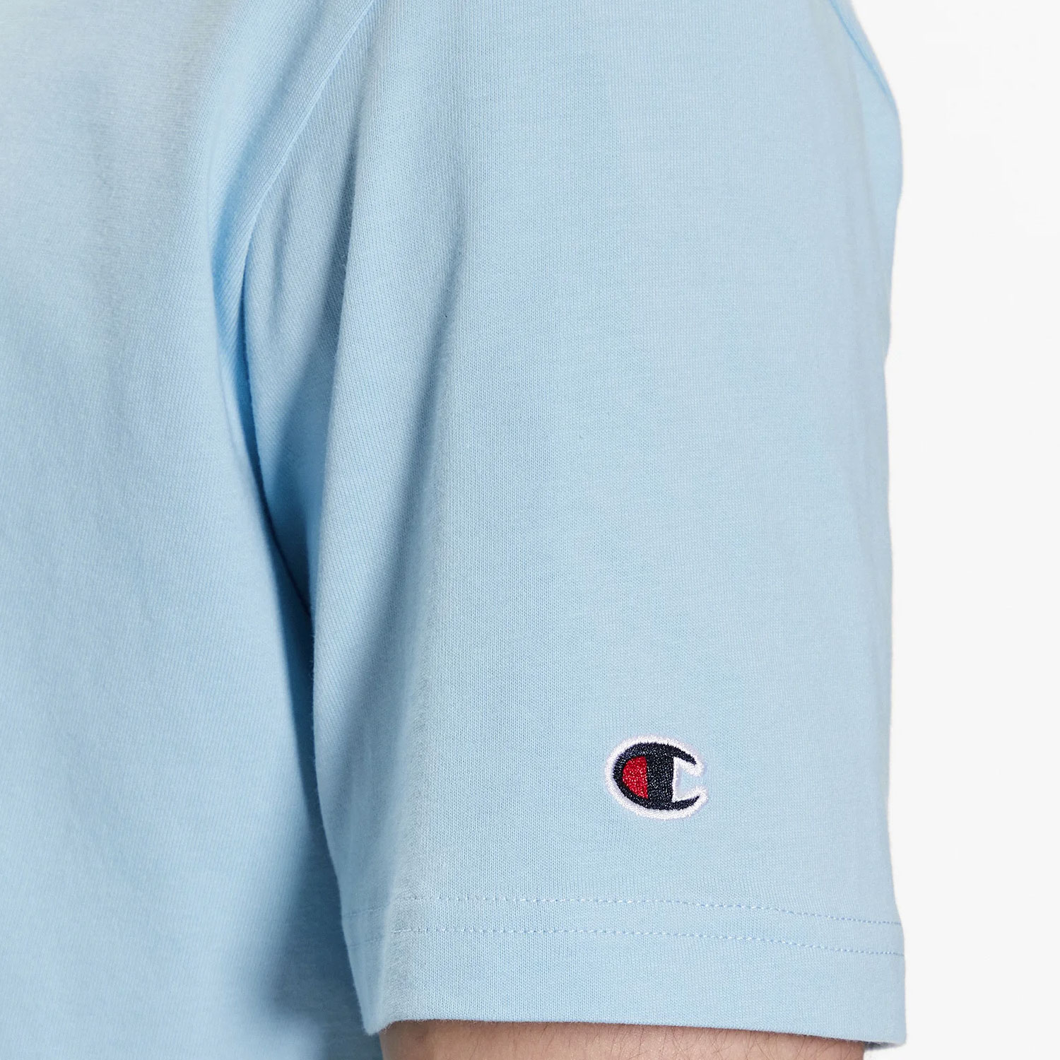 Champion Baumwoll-T-Shirt im Comfort Fit mit Stickerei hellblau